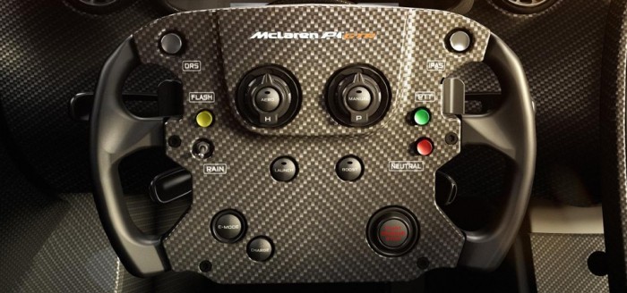 McLaren-P1GTR-Steering-wheel