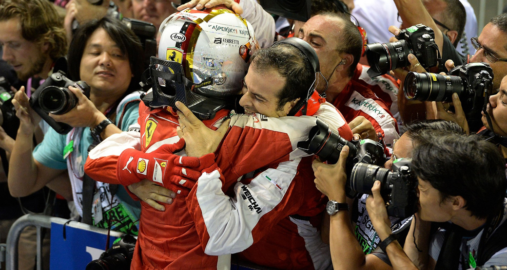 2015-Singapore-GP-Vettel-Hugs