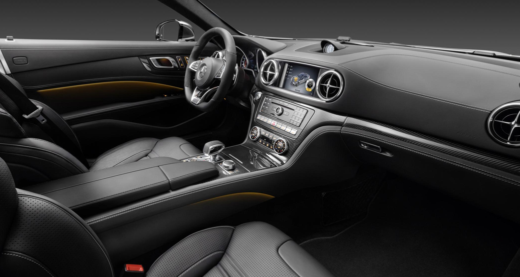 2016-Mercedes-SL-Interior-Passenger-View