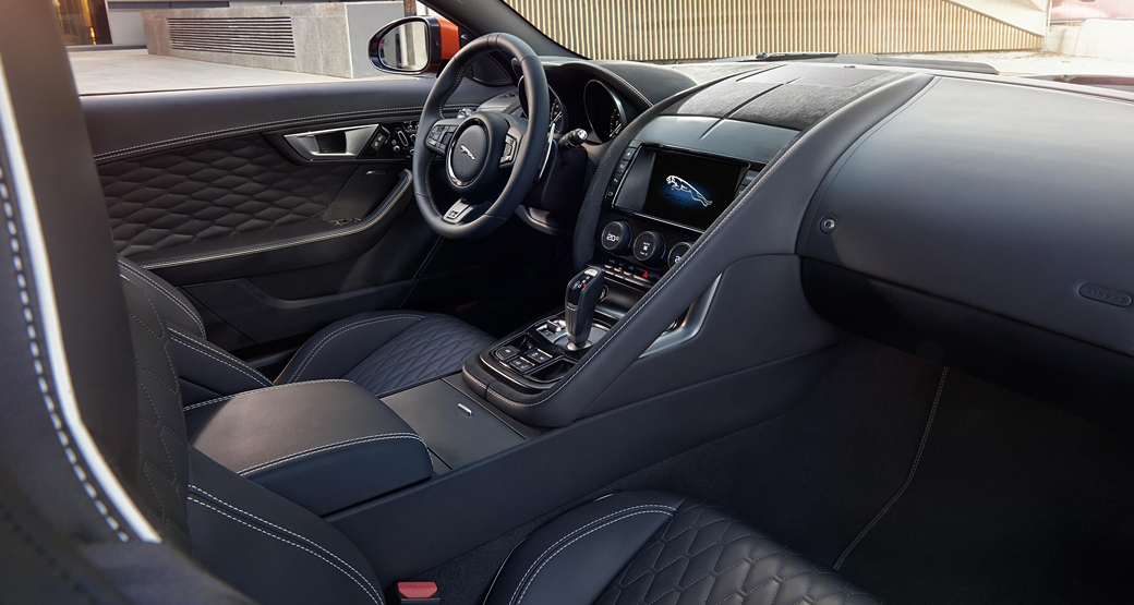 Jaguar-F-Type-SVR-Interior