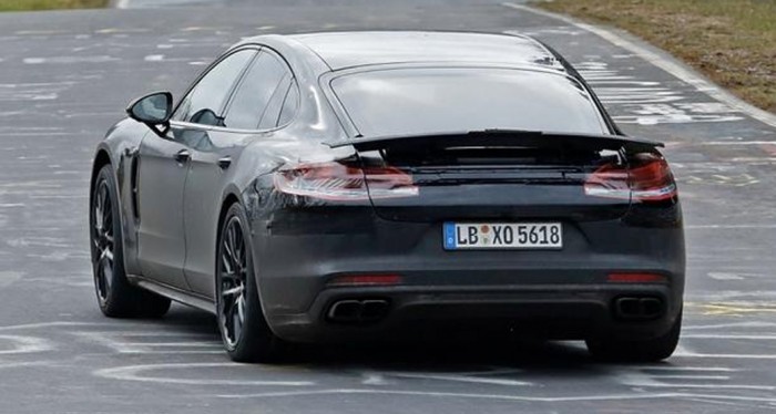 Porsche-Panamera-Second-Gen-Spy-Shot-Rear