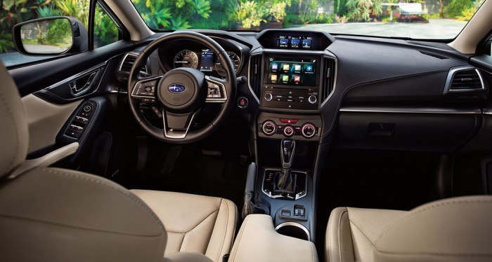 Subaru-Impreza-2016-Interior