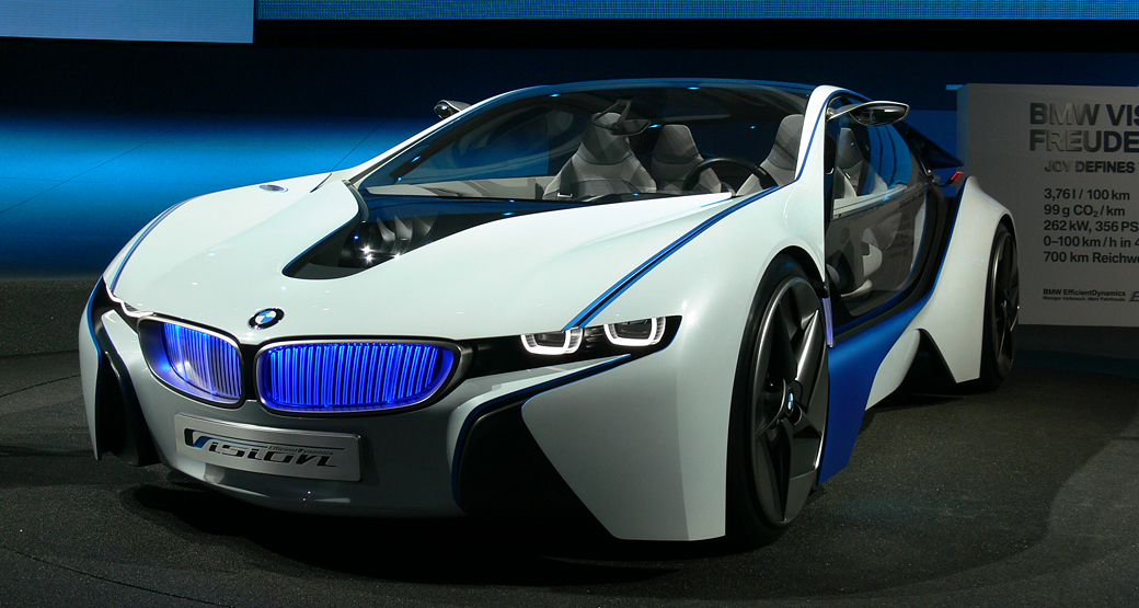 Next-100-Years-BMW-Sculpture-i8