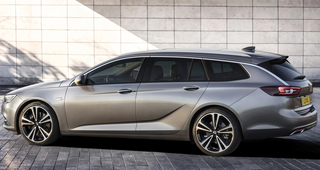 Vauxhall-Insignia-2017-Grand-Touer-Rear