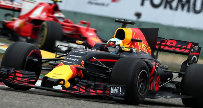 Chinese-Grand-Prix-2017-Ricciardo