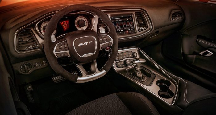 Dodge-Challenger-SRT-Demon-Interior