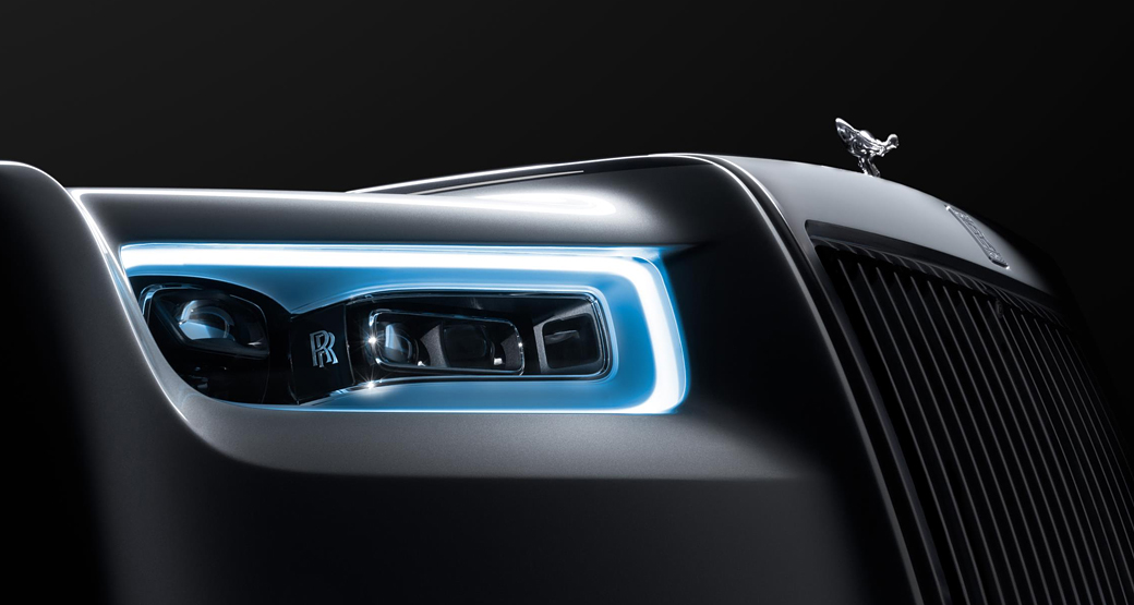 Very-British-Rolls-Royce-Phantom-8-LED-Headlights