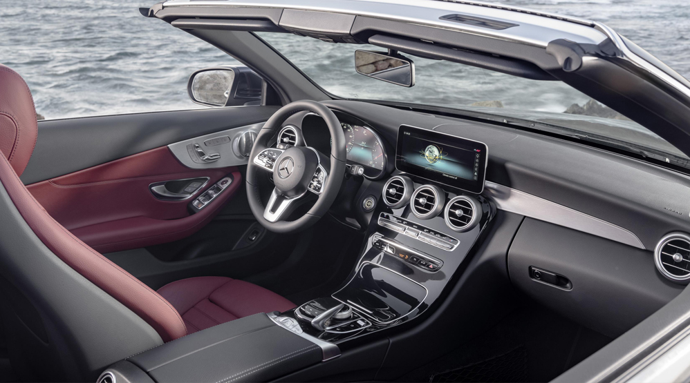 Mercedes-C-Class-Cabriolet-And-Coupe-2018-Interior-Dailycarblog