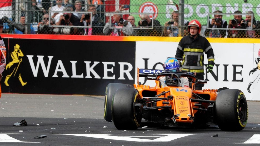 2018 Belgian Grand Prix, Alonso, innocent victim, dailycarblog.com