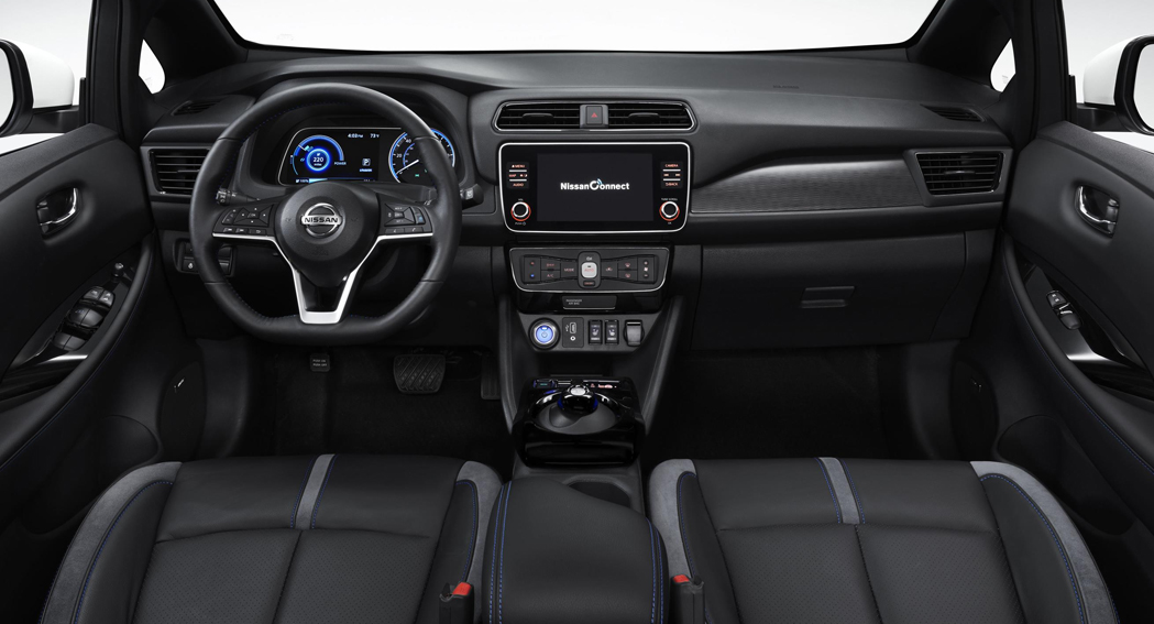 Nissan Leaf, Limited Edition, interior, Dailycarblog.com