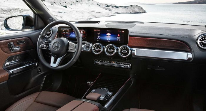 Mercedes GLB Compact SUV interior