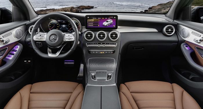 Mercedes GLC 2019 interior dailycarblog.com