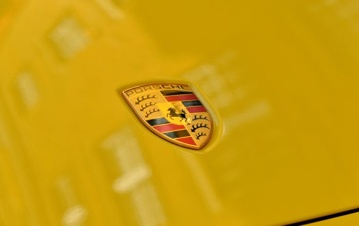 2019 Porsche 911 8th generation badge dailycarblog.com
