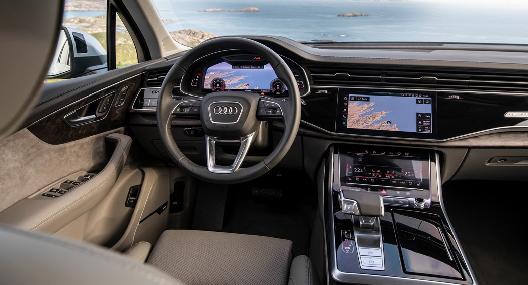 Audi Make America Great Again - 45 TFSi - Q7 - Interior - Dailycarblog.com