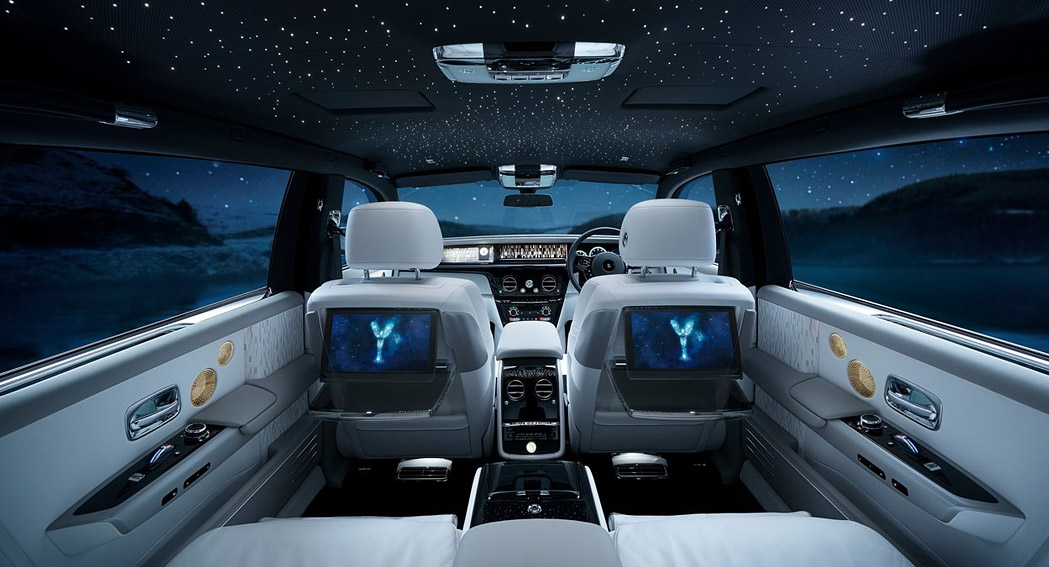 Luxury Technology - Rolls ROyce - Phantom - Back Seat - Dailycarblog.com