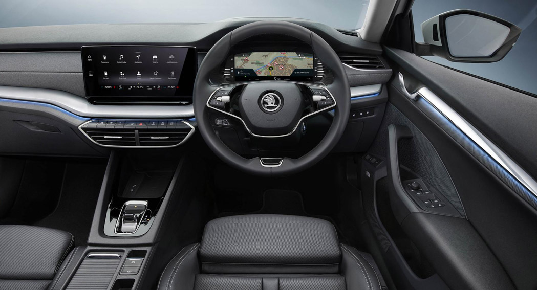 Skoda Octavia interior dailycarblog.com