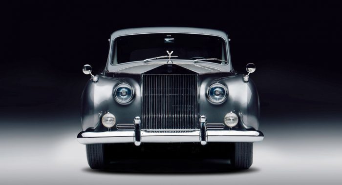 Lunaz Rolls Royce Phantom V fornt dailycarblog