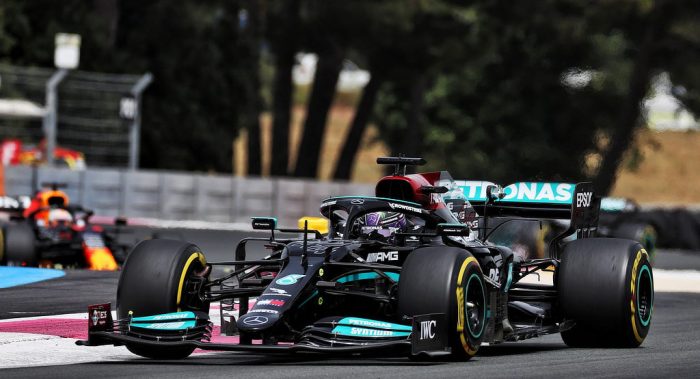 2021 French Grand Prix - Hamilton leads - dailycarblog
