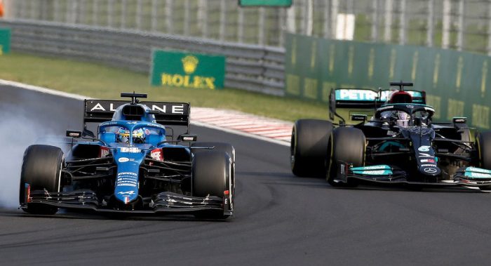 Fernando Alonso 2021 Hungarian GP Defensive Driving - dailycarblog